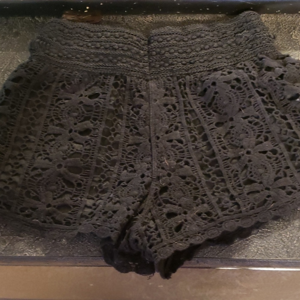 Shorts - Picture 2 of 2
